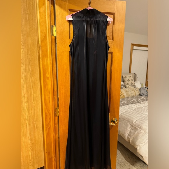 ALBEE DRESS IN MIDNIGHT BLACK (worn once) - Picture 3 of 5